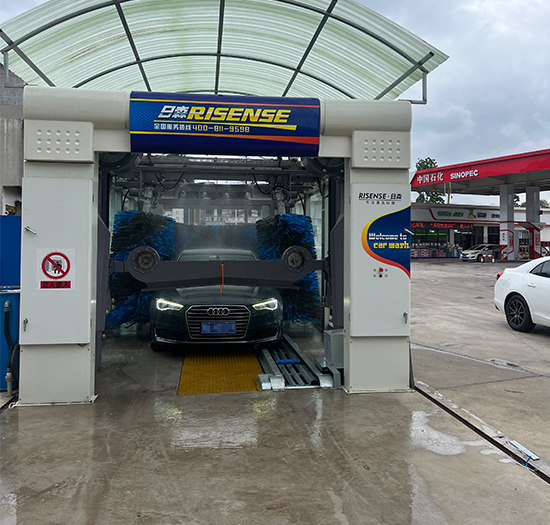 贵州中国石化加油站安装日森自动洗车机