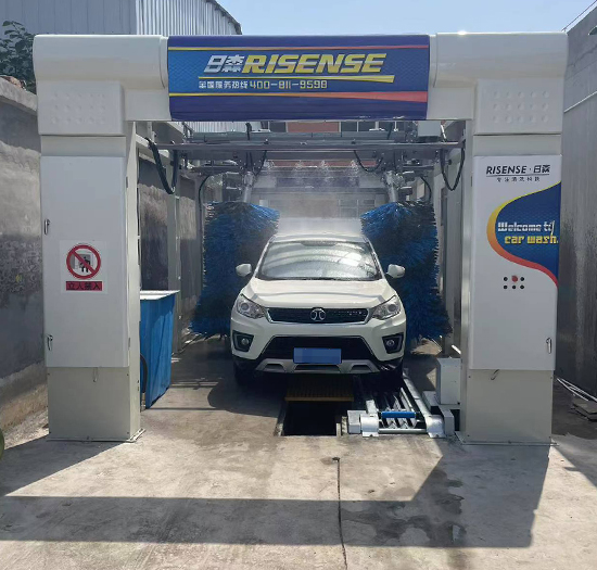 河北加油站安装日森隧道式全自动洗车机